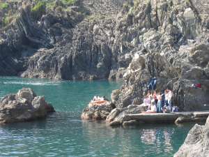 Xtrallusion photo gallery of Italy. Photos, pictures, images and photographs of the Italian Rivieras, the Italian Lakes, the Italian Alps, the Cinque Terre, the Amalfi coast and some of the most beautiful corners of Italy. Plus photos of Italian cities such as Pisa, Milan, Genoa and Rome.